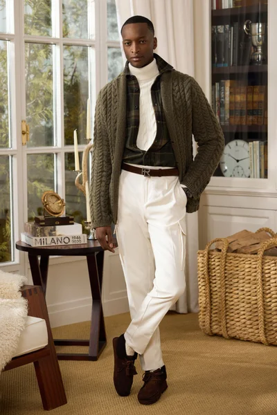 Look 11